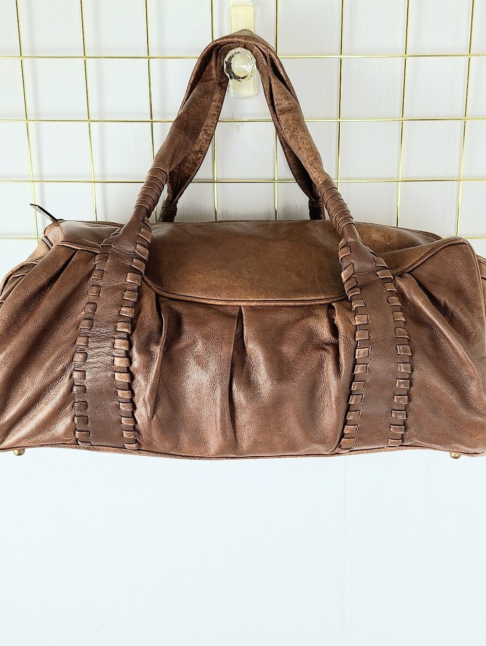 BCBGMaxAzria Y2K Vintage Whipstitch Genuine Leather Distressed Brown Barrel Bag